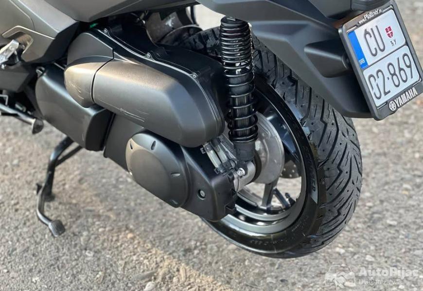 yamaha_x_max_250_2014_8_polovni_automobili_autopijac.rs
