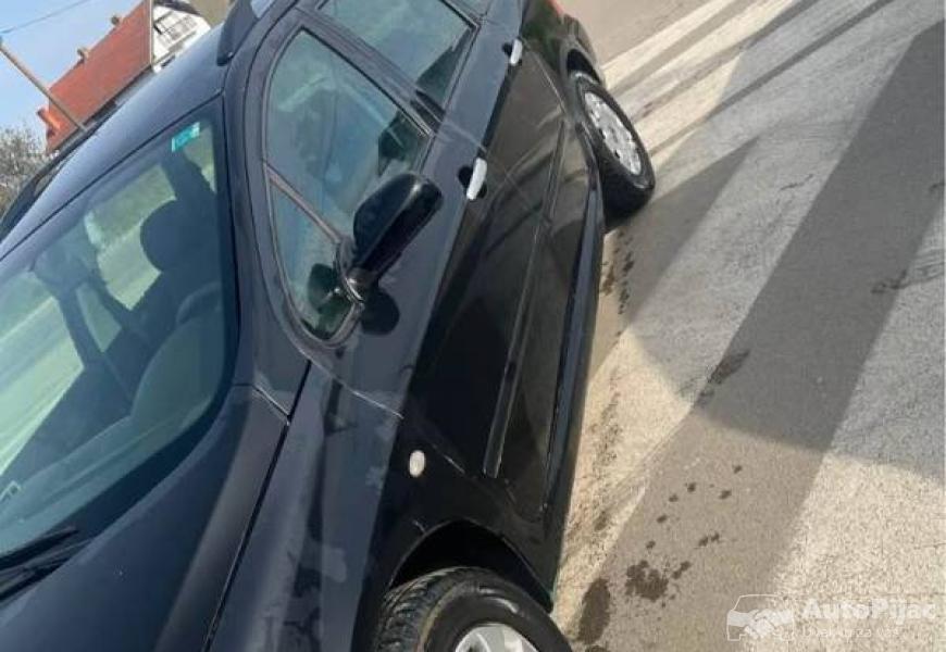 pezo_307_16_benzin_2_polovni_automobili_autopijac.rs