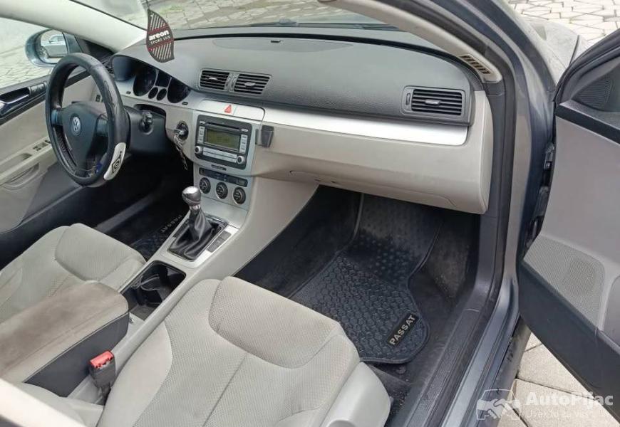 na_prodaju_pasat_b6_20_tdi_u_ekstra_stanju_2008_go_4_polovni_automobili_autopijac.rs
