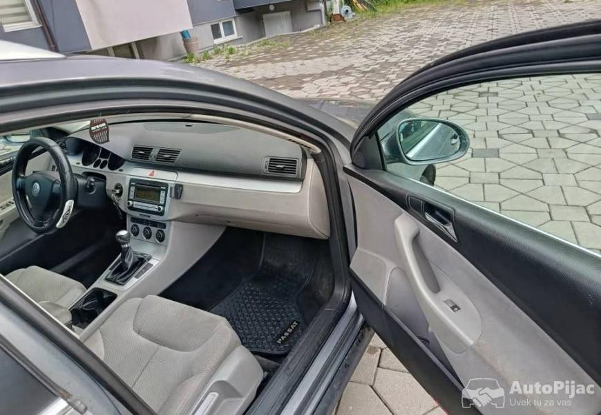 na_prodaju_pasat_b6_20_tdi_u_ekstra_stanju_2008_go_5_polovni_automobili_autopijac.rs