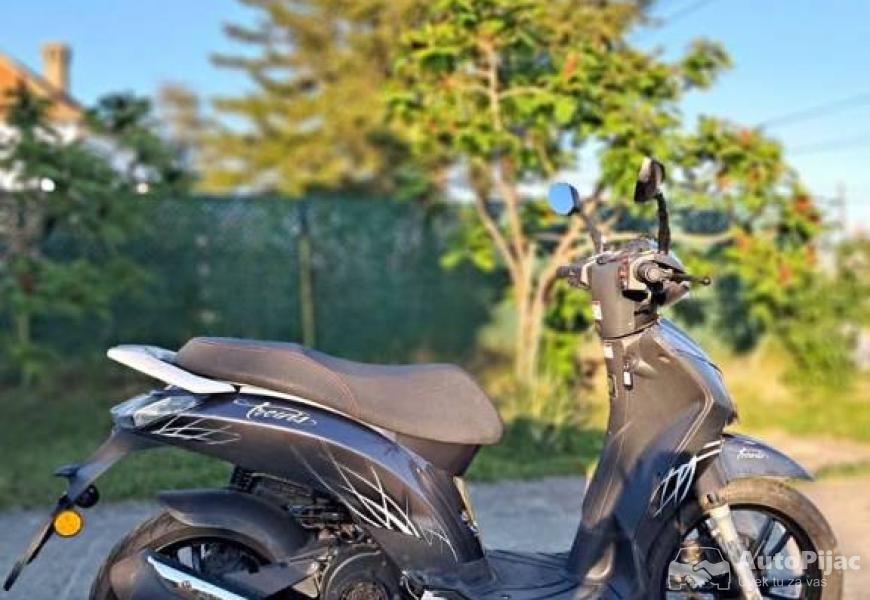 trio_trevis_125cc_1_polovni_automobili_autopijac.rs