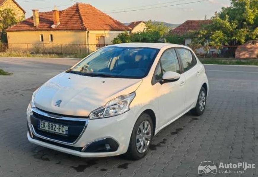 pezo_208_5_polovni_automobili_autopijac.rs
