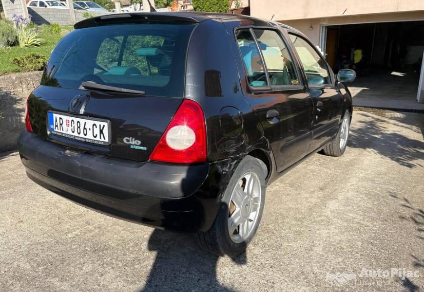 na_prodaju_renult_clio_2_3_polovni_automobili_autopijac.rs