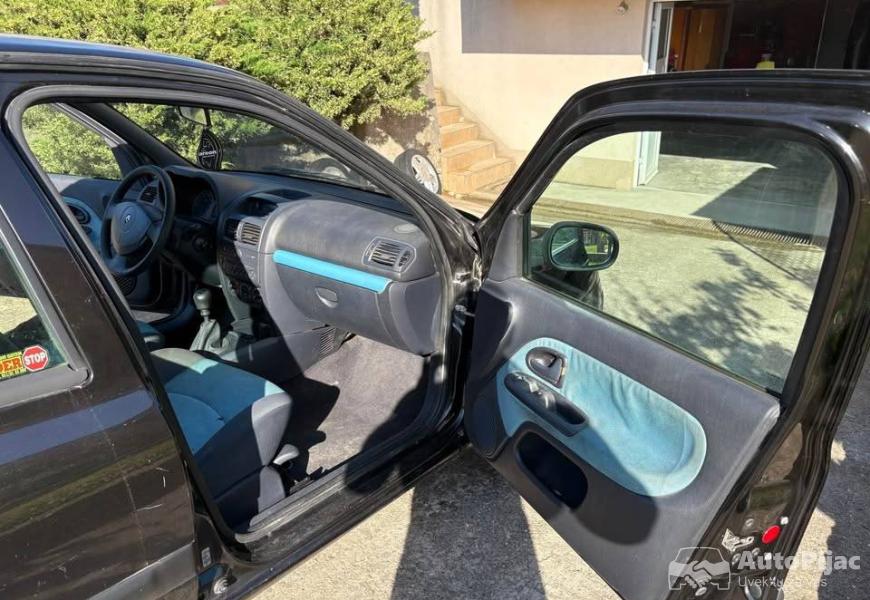 na_prodaju_renult_clio_2_8_polovni_automobili_autopijac.rs