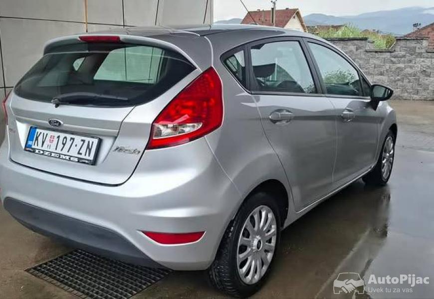 fordfiesta14tdci52kw71kschempion201112_4650emoze_i_4_polovni_automobili_autopijac.rs