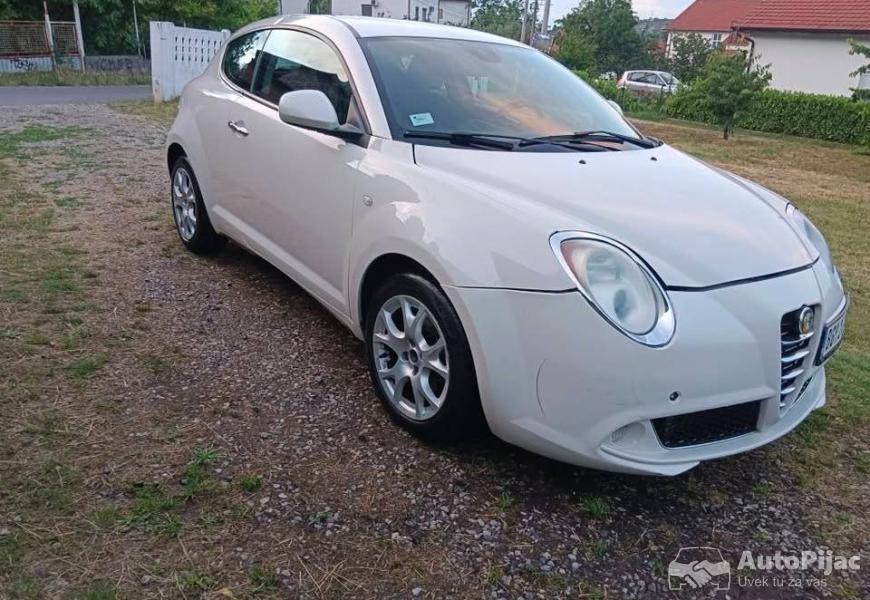 14_benzinplin_2010god_15_polovni_automobili_autopijac.rs