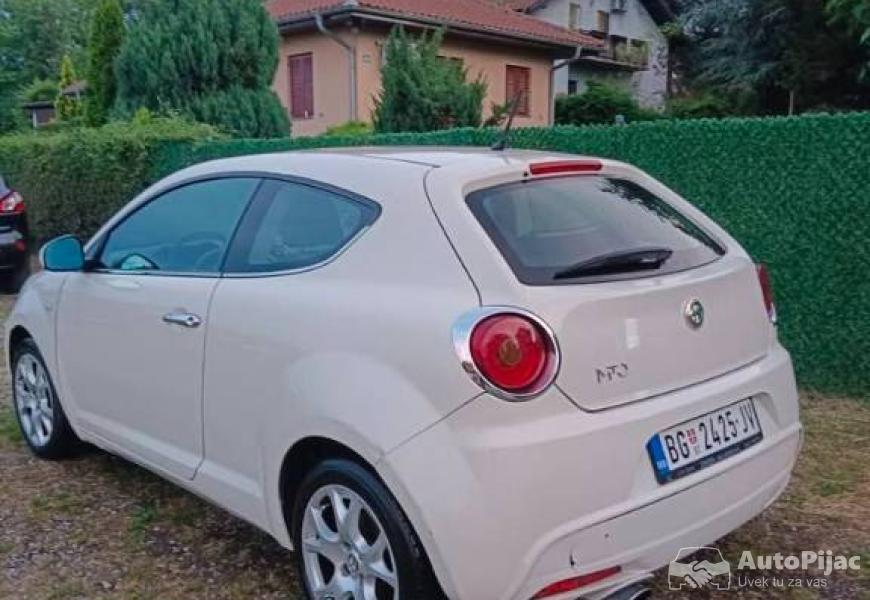 14_benzinplin_2010god_7_polovni_automobili_autopijac.rs