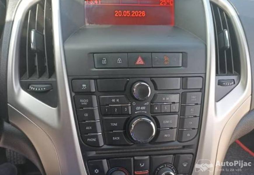 opel_astra_j_17_cdti_karavan_2011_god_15_polovni_automobili_autopijac.rs