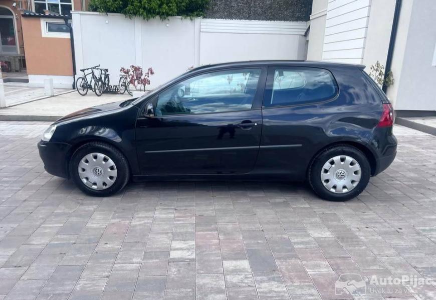 golf_5_19_tdi_2004_god_66_kw_registrovan_do_marta_4_polovni_automobili_autopijac.rs