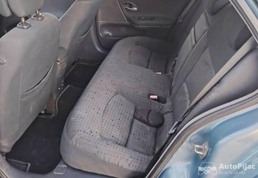 laguna_19_dci_11_polovni_automobili_autopijac.rs