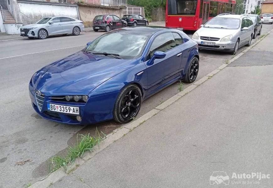 alfa_romeo_brera_3_polovni_automobili_autopijac.rs