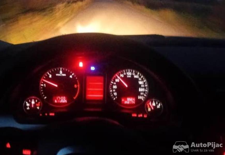 audi_a4_b7_20_tdi_7_polovni_automobili_autopijac.rs