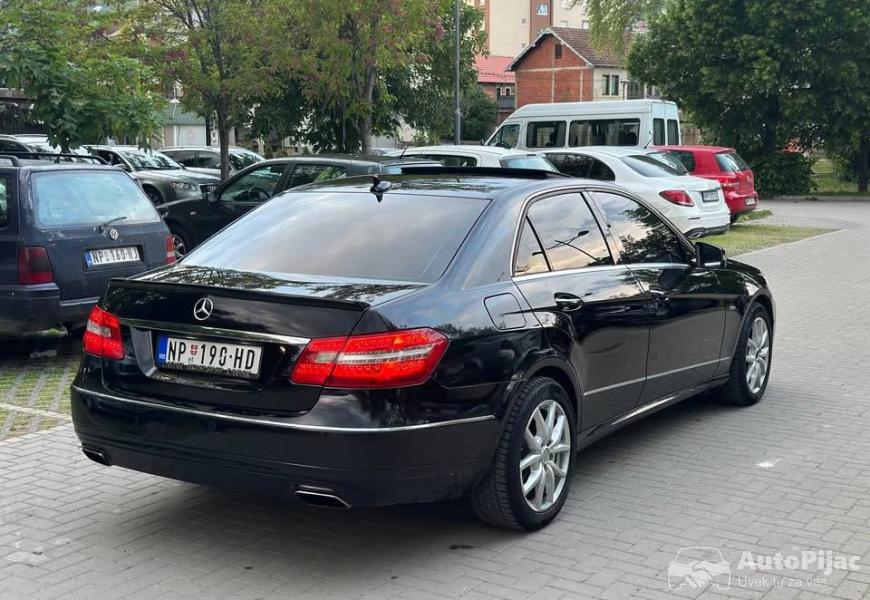 mercedes_benz_e_350_cdi_2012_godina_4_polovni_automobili_autopijac.rs