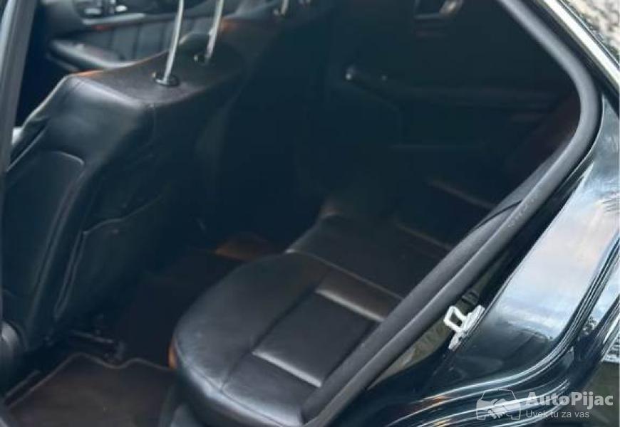 mercedes_benz_e_350_cdi_2012_godina_5_polovni_automobili_autopijac.rs