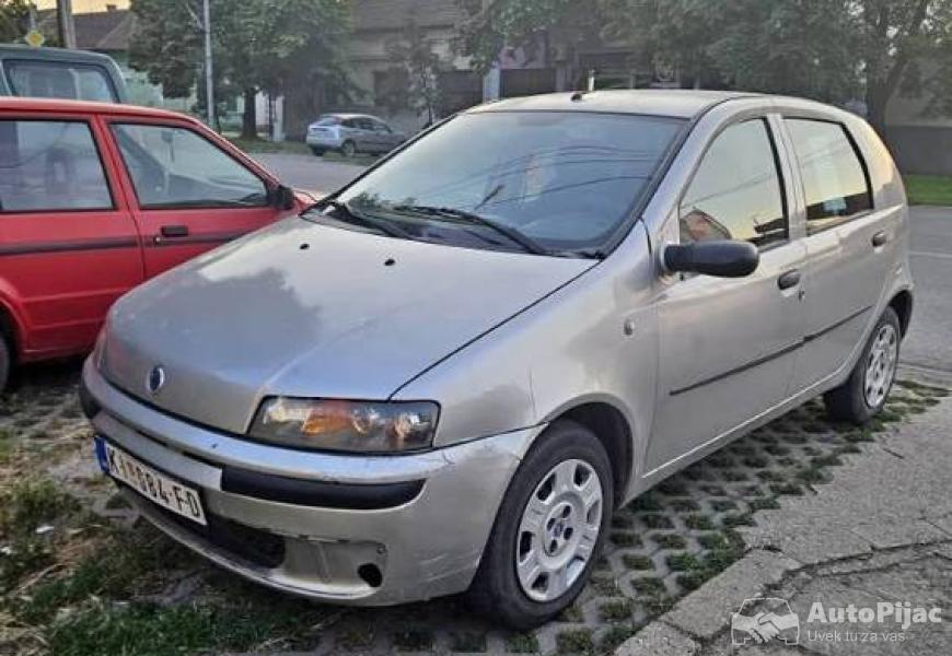 fiat_punto_12_8_ventila_2002_godbez_ulaganja_reg_d_1_polovni_automobili_autopijac.rs
