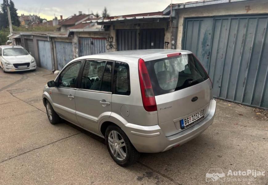 ford_fusion_3_polovni_automobili_autopijac.rs