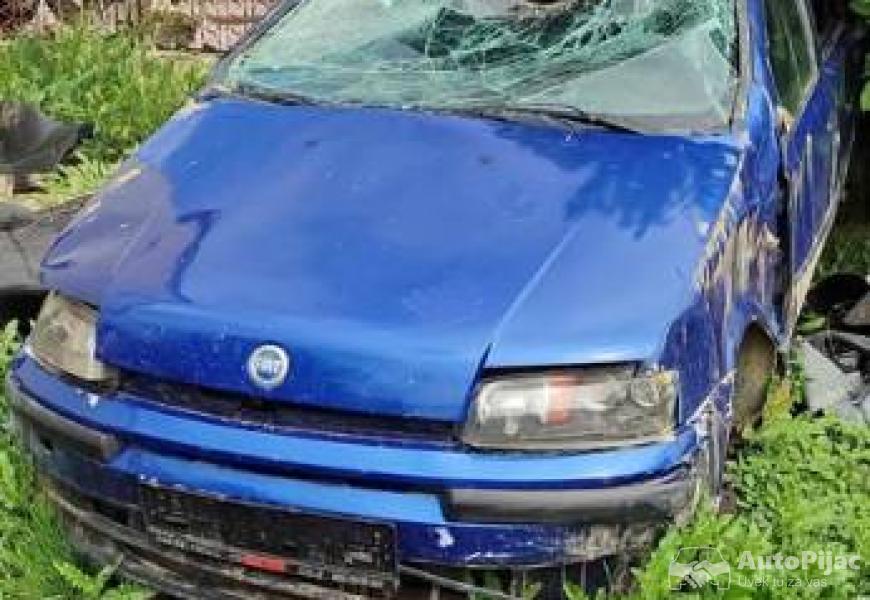 fiat_punto_jtd_delovi_1_polovni_automobili_autopijac.rs