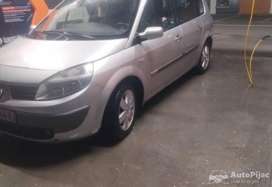 renault_senik_2006_god_19_dci_3_polovni_automobili_autopijac.rs