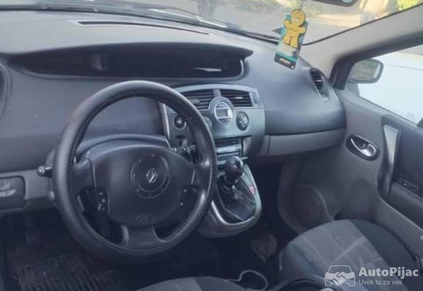 renault_senik_2006_god_19_dci_9_polovni_automobili_autopijac.rs