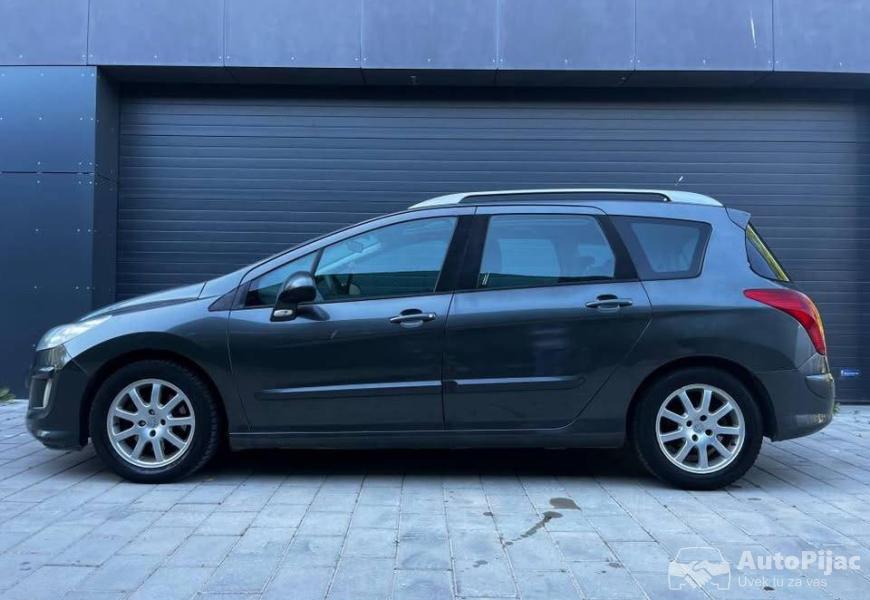 peugeot_308_20_hdi_panorama_6_polovni_automobili_autopijac.rs