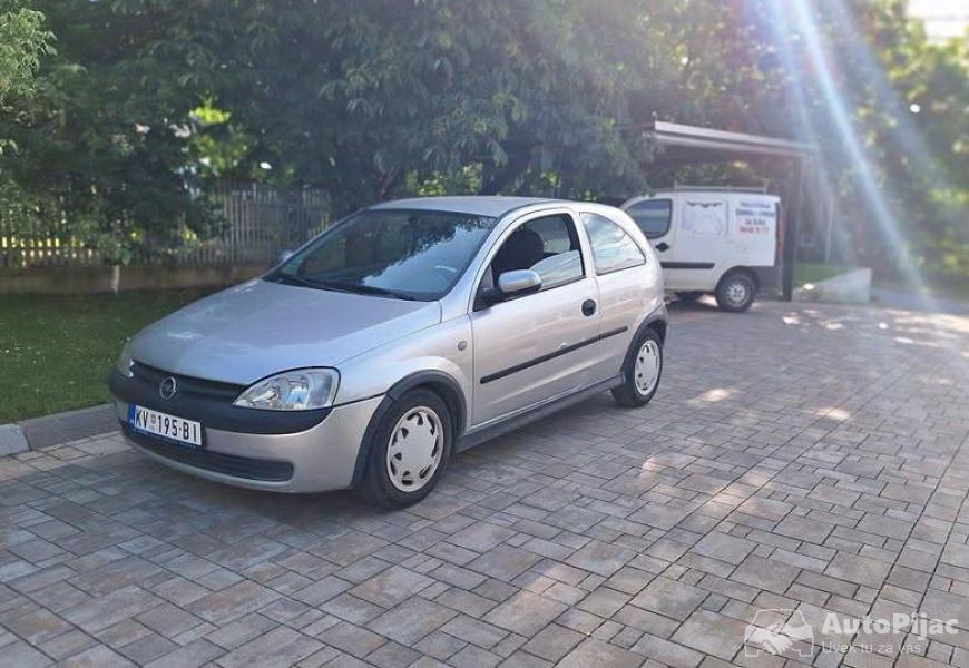 corsa_c_1_polovni_automobili_autopijac.rs