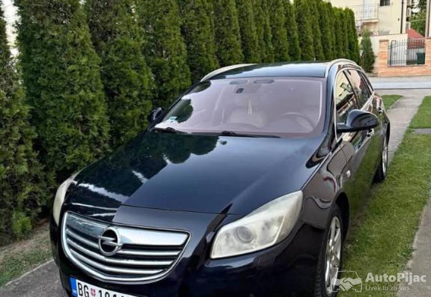 opet_insignia_20_160ks_1_polovni_automobili_autopijac.rs