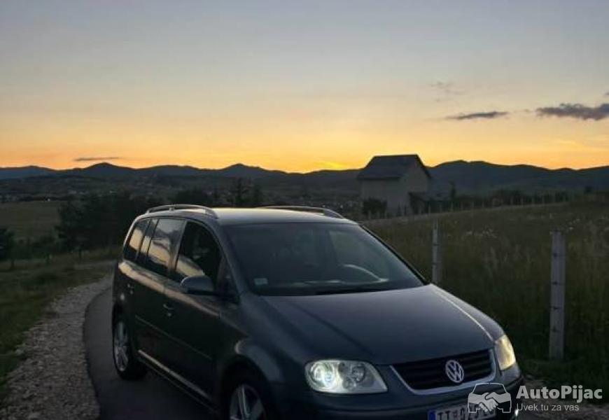 touran_2003_20tdi_2_polovni_automobili_autopijac.rs