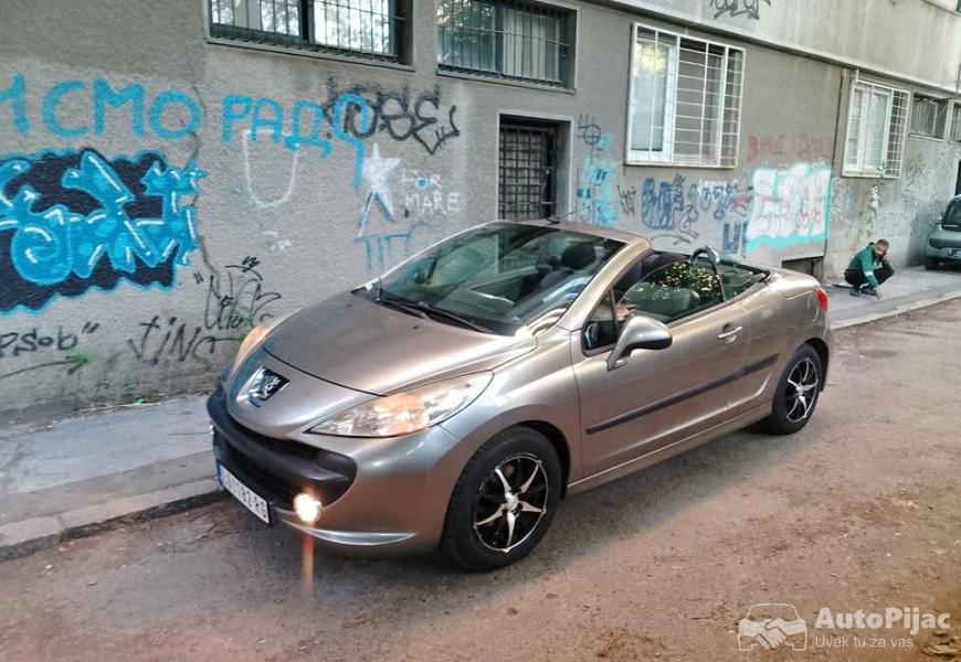 pezo_207_kabriolet_1_polovni_automobili_autopijac.rs