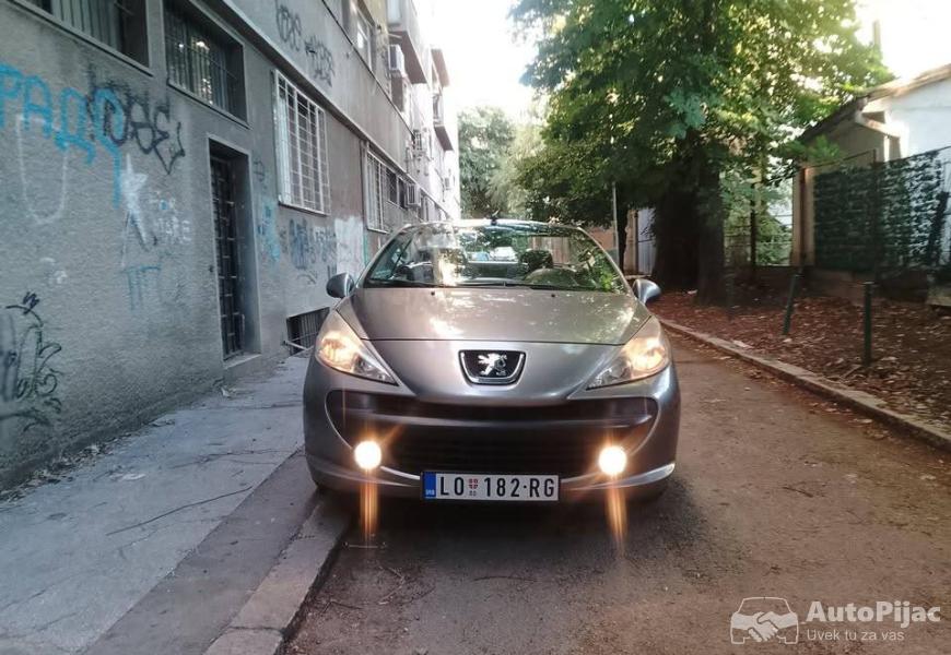 pezo_207_kabriolet_6_polovni_automobili_autopijac.rs