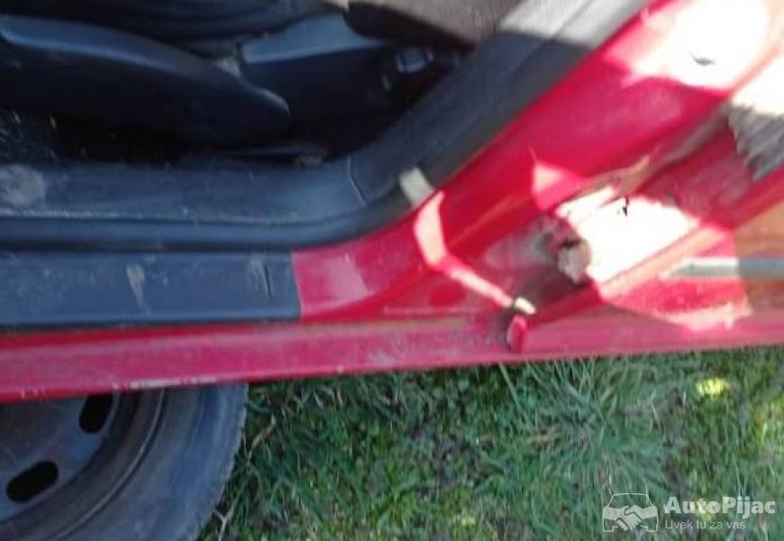golf_4_delovi_14_55_kw_benzin_6_polovni_automobili_autopijac.rs