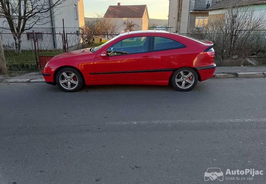 mercedes_c_200_kupe_3_polovni_automobili_autopijac.rs