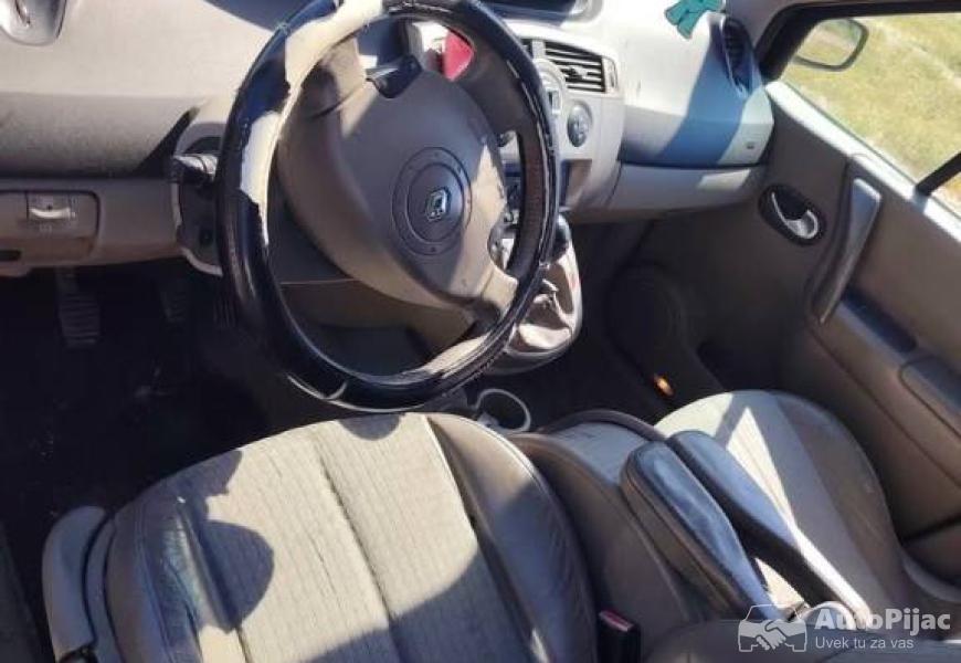prodajem_reno_senik_2004_godiste_19dci_registrovan_3_polovni_automobili_autopijac.rs