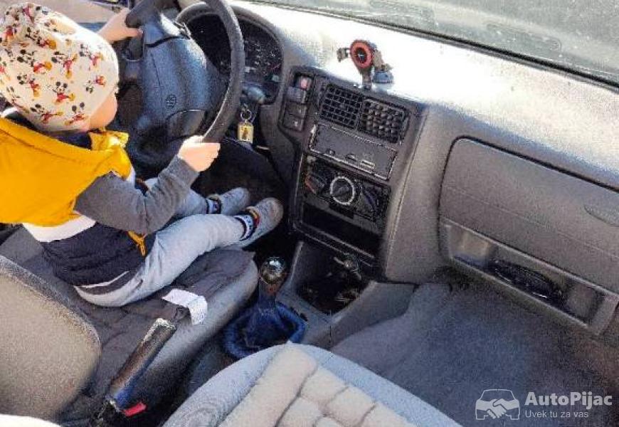 polo_10_benzin_9_polovni_automobili_autopijac.rs