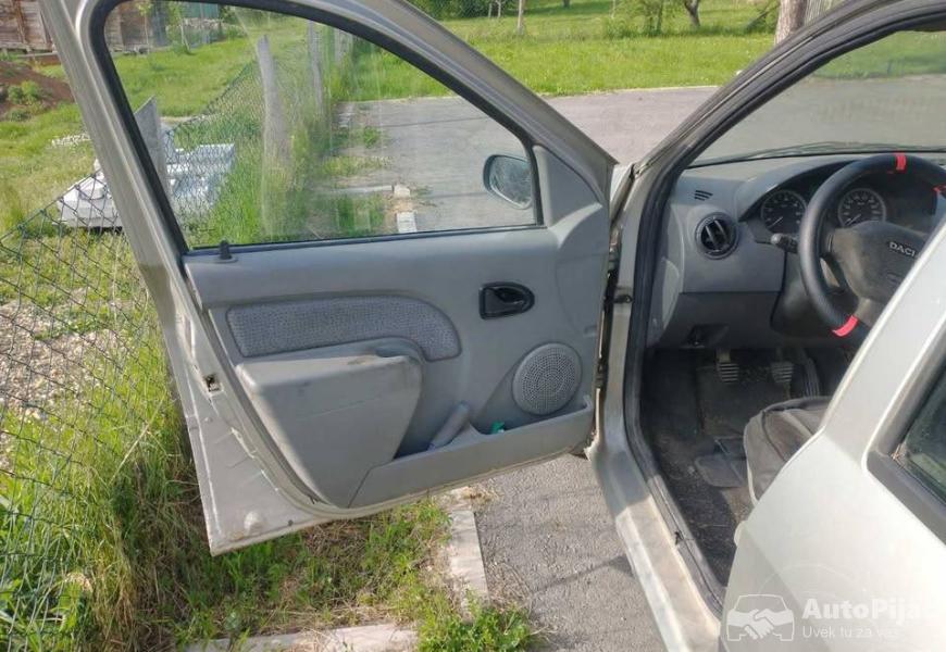 2005_dacia_logan_14_mpi_6_polovni_automobili_autopijac.rs