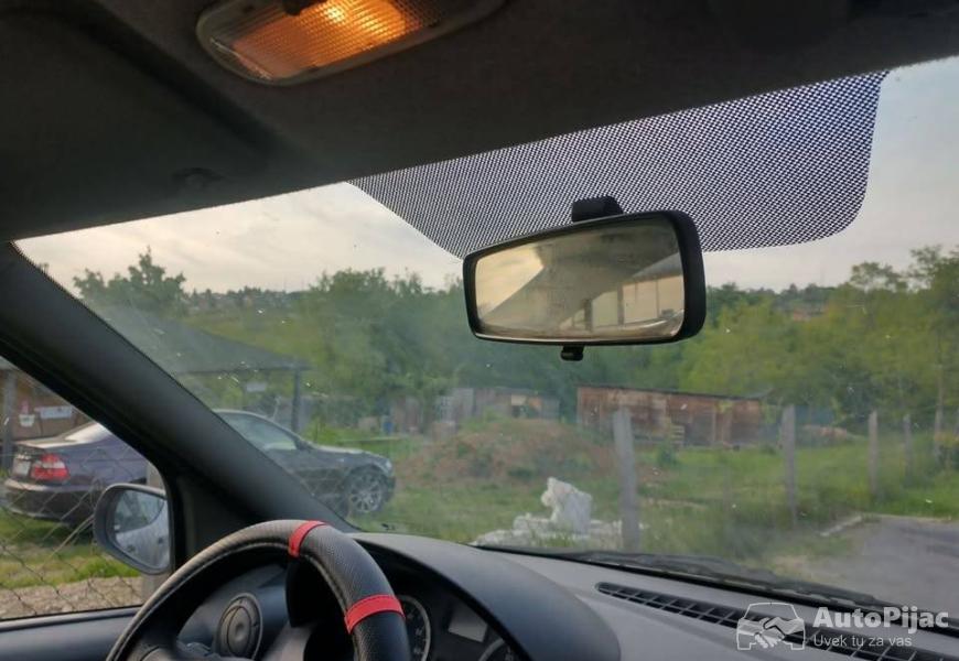 2005_dacia_logan_14_mpi_9_polovni_automobili_autopijac.rs