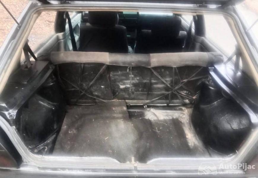 golf_2_16_benzin_91g_9_polovni_automobili_autopijac.rs