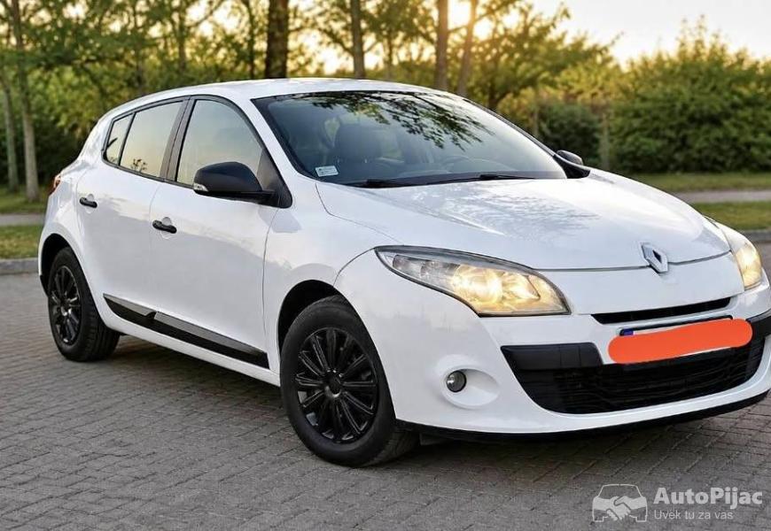 2010_renault_mgane_1_polovni_automobili_autopijac.rs