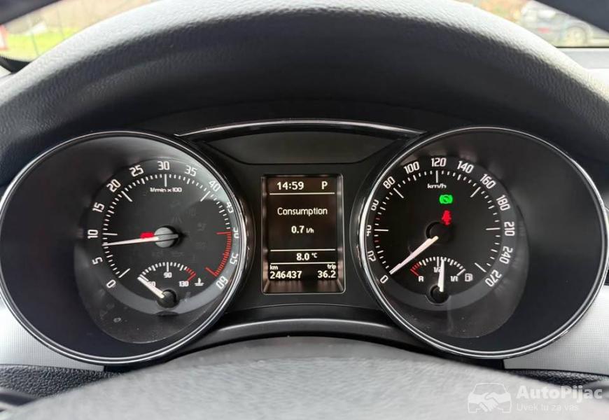 skoda_superb_20_tdi_dsg_9_polovni_automobili_autopijac.rs