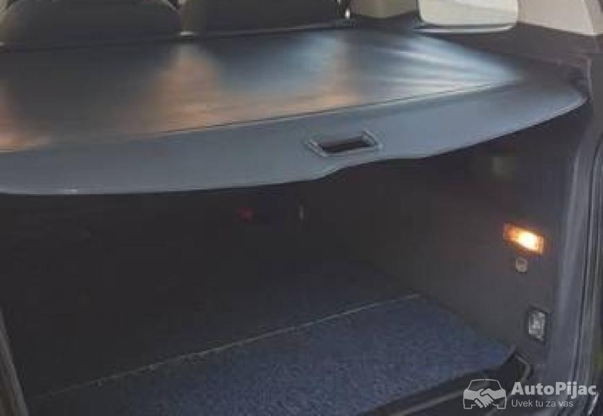 wv_touran_9_polovni_automobili_autopijac.rs