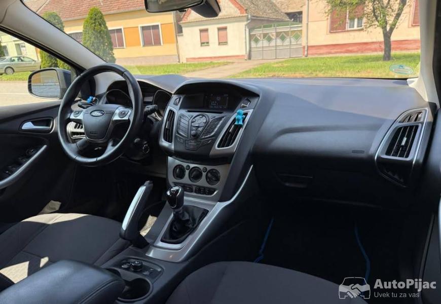 2013_ford_focus_akcija_5_polovni_automobili_autopijac.rs