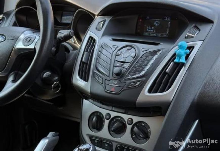 2013_ford_focus_akcija_8_polovni_automobili_autopijac.rs