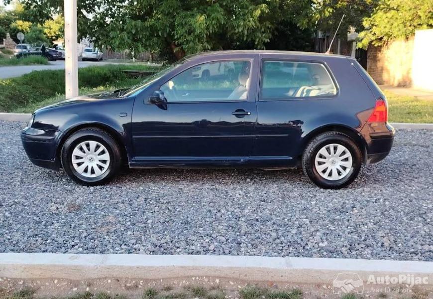 vise_vozila_u_ponudi_opel_astra_opel_vektra_b_golf_8_polovni_automobili_autopijac.rs