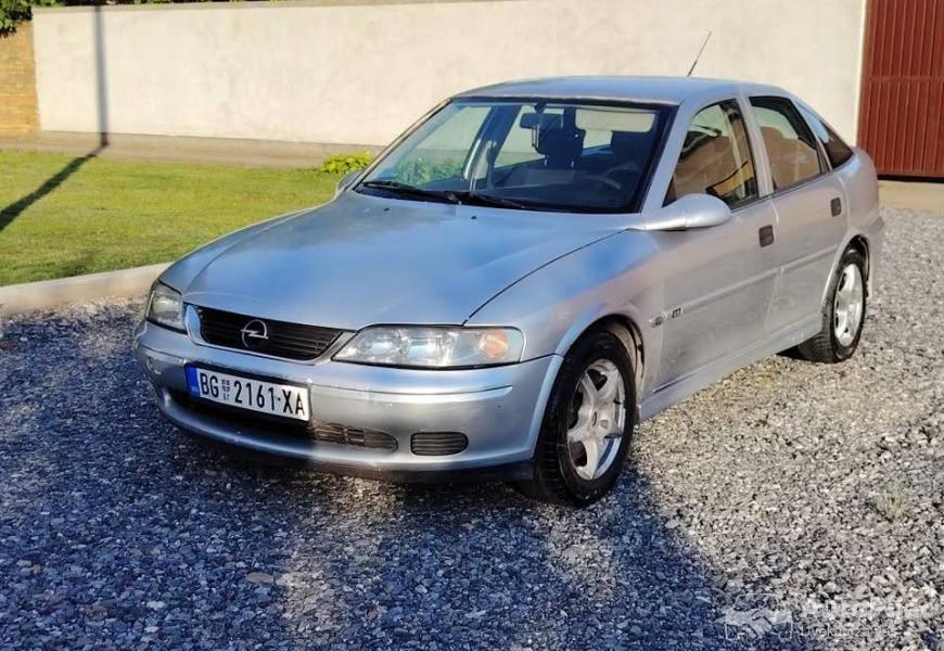 vise_vozila_u_ponudi_opel_astra_opel_vektra_b_golf_9_polovni_automobili_autopijac.rs