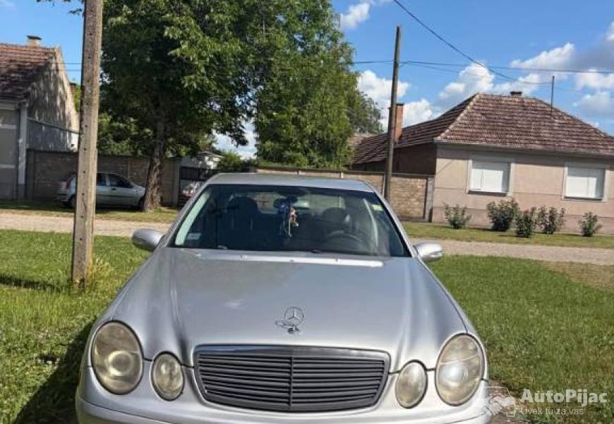 mercedes_e200cdi_2005_god_reg_godinu_dana_2_polovni_automobili_autopijac.rs