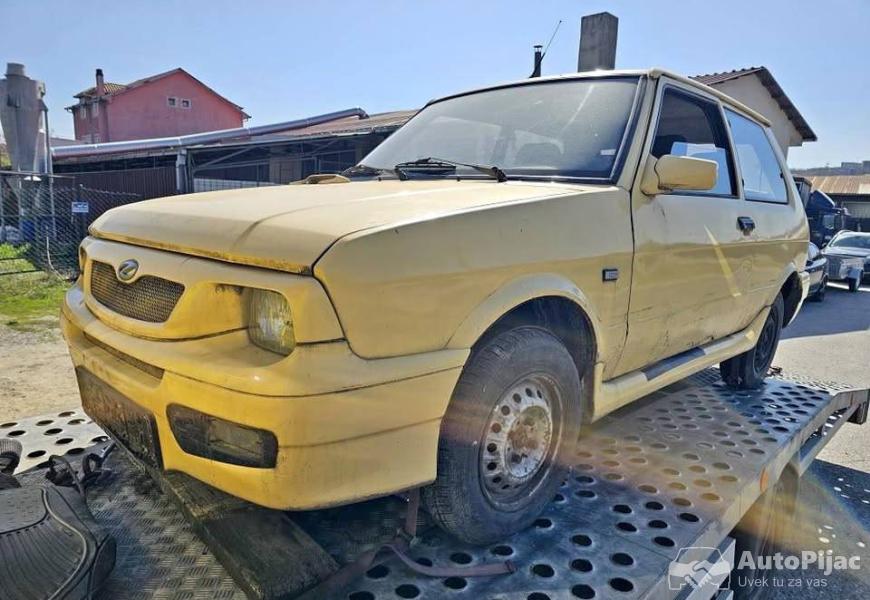koral_in_11_ispravan_ceo_za_delove_cena_250_1_polovni_automobili_autopijac.rs