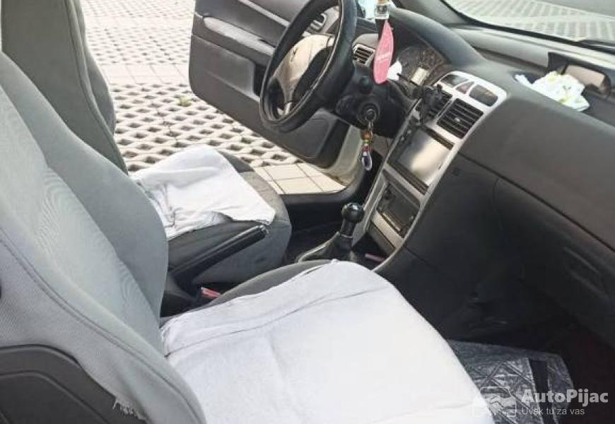 peugeot_307_16_hdi_2006_god_14_polovni_automobili_autopijac.rs