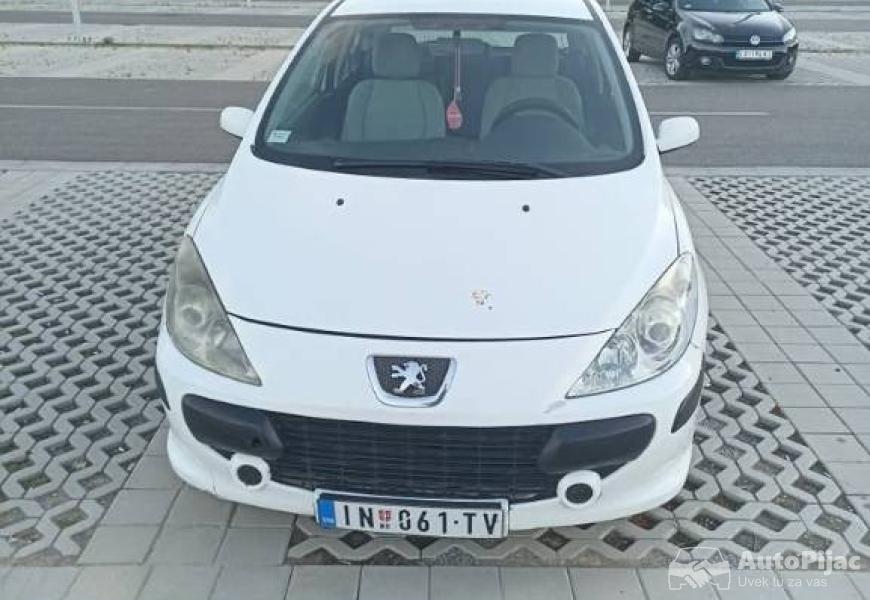 peugeot_307_16_hdi_2006_god_3_polovni_automobili_autopijac.rs