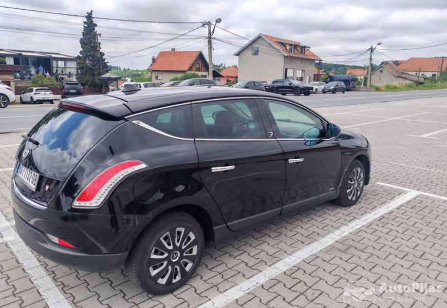 2009_lancia_delta_20_4_polovni_automobili_autopijac.rs