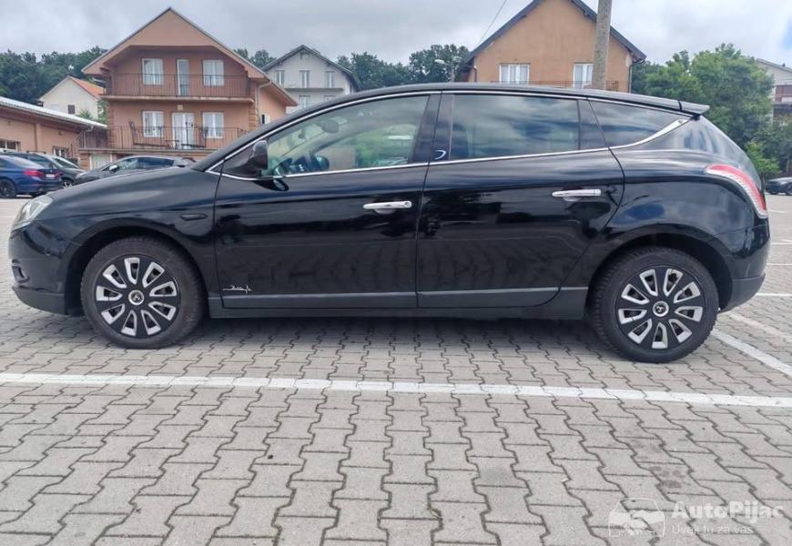 2009_lancia_delta_20_9_polovni_automobili_autopijac.rs