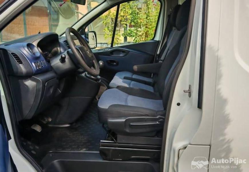 opel_vivaro_16_cdti_14_polovni_automobili_autopijac.rs